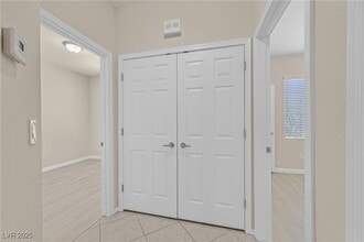 2407 Jada Dr in Henderson, NV - Building Photo - Building Photo