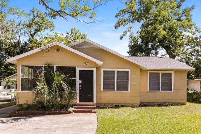 property at 4728 Lexington Ave