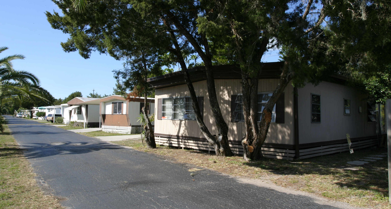 Tri-State Mobile Home Park in Osprey, FL - Building Photo