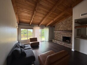 101 Via Zapata in San Clemente, CA - Building Photo - Building Photo