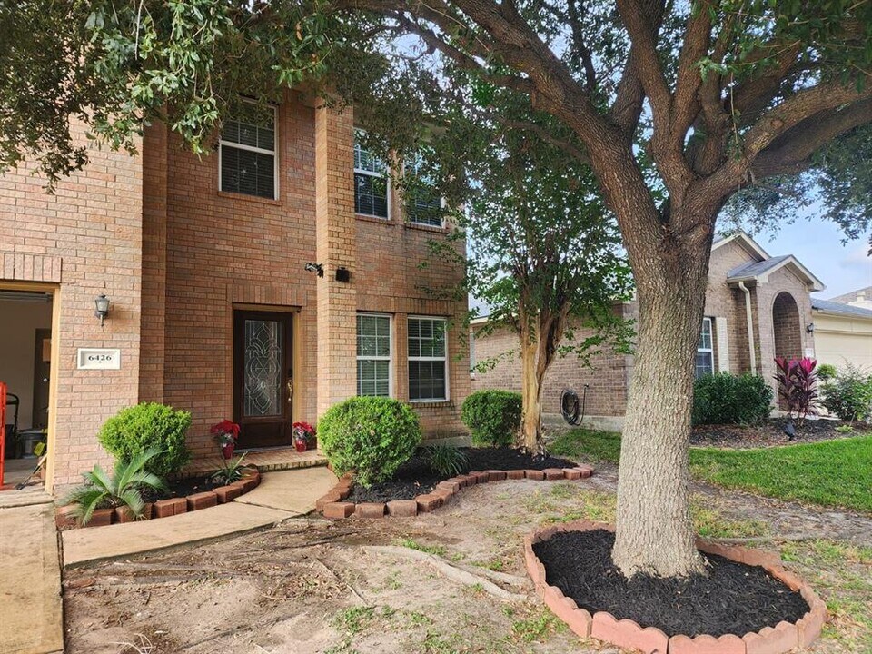 6426 Star Shadow Ln in Houston, TX - Building Photo