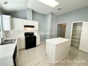 5309 Rio Altos Dr in Arlington, TX - Foto de edificio - Building Photo