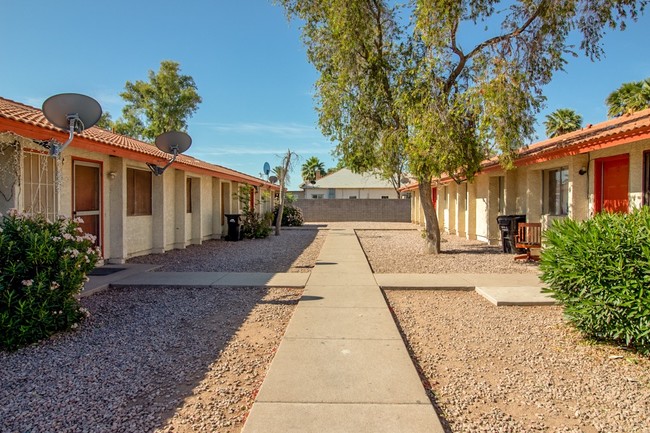 Taschner Apartments in Mesa, AZ - Building Photo - Building Photo