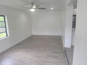 14930 NW 16th Dr in Miami, FL - Building Photo - Building Photo