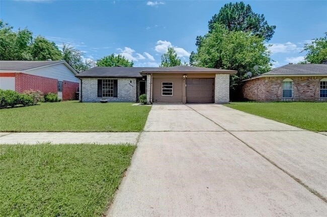 7659 Winkle Wood Ln in Houston, TX - Building Photo - Building Photo