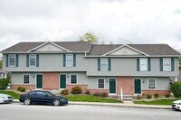 KINGSTON RIDGE APARTMENTS in Gosport, IN - Foto de edificio - Building Photo