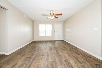 1613 SW 61st Terrace in Oklahoma City, OK - Building Photo - Building Photo