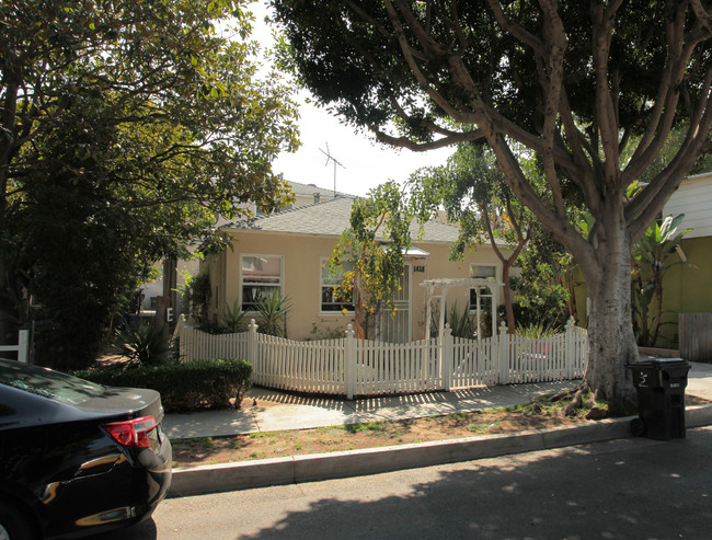 1418 Maple St in Santa Monica, CA - Building Photo - Building Photo