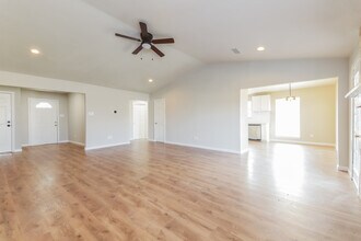 2140 N Shore Rd in Quinlan, TX - Building Photo - Building Photo