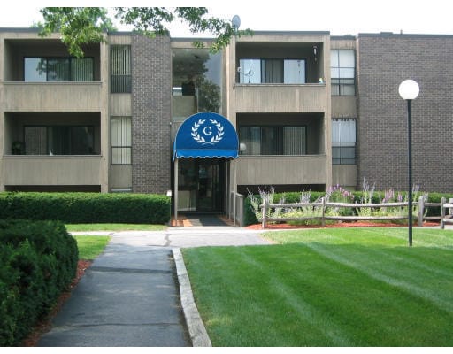 56 Shrewsbury Green Dr, Unit 56 Shrewsbury Green Unit