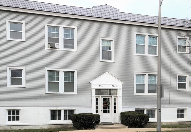 7445 Jackson Blvd, Unit 2W