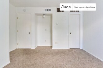 408 W 37th St in Austin, TX - Building Photo - Building Photo