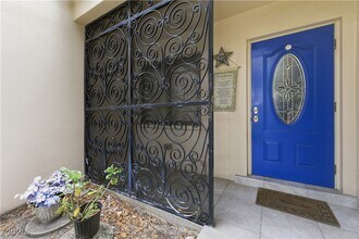 5829 Wild Fig Ln in Ft. Myers, FL - Building Photo - Building Photo