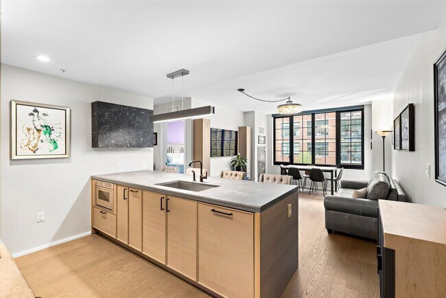 1425 Hudson St in Hoboken, NJ - Building Photo - Building Photo