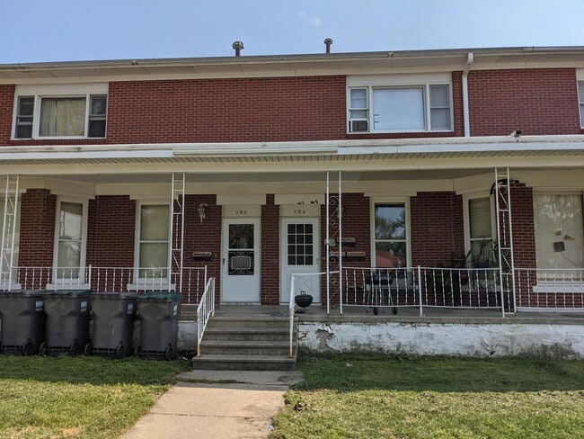 1 1st St SE in Oelwein, IA - Building Photo - Building Photo