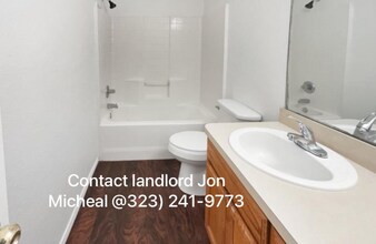 1302 Lynnwood Dr in Cleburne, TX - Building Photo - Building Photo