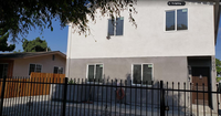 341 W 62nd St in Los Angeles, CA - Building Photo - Building Photo