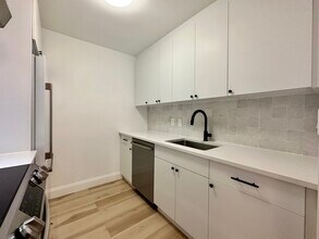388 S Main St in Providence, RI - Building Photo - Building Photo