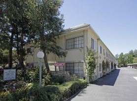 Villa Park Agoura Apartments