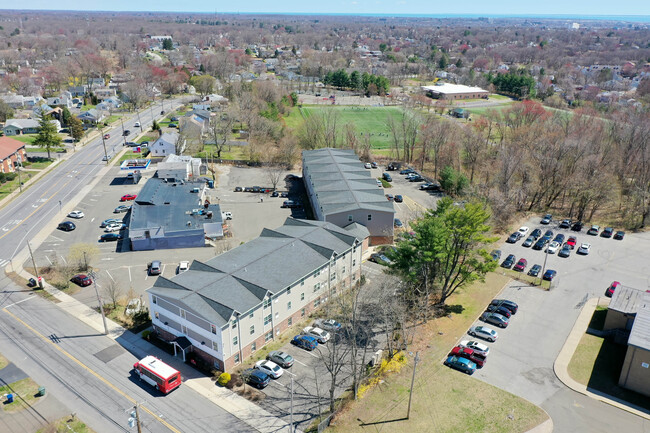 Pioneer Gardens in Bridgeport, CT - Building Photo - Building Photo