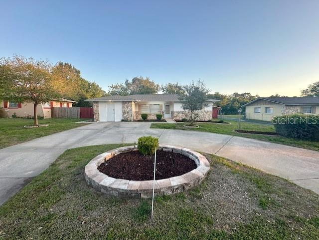 10 Pennsylvania St in Beverly Hills, FL - Building Photo - Building Photo
