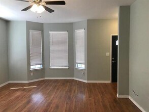 3016 Penniman Rd in Denton, TX - Building Photo - Building Photo