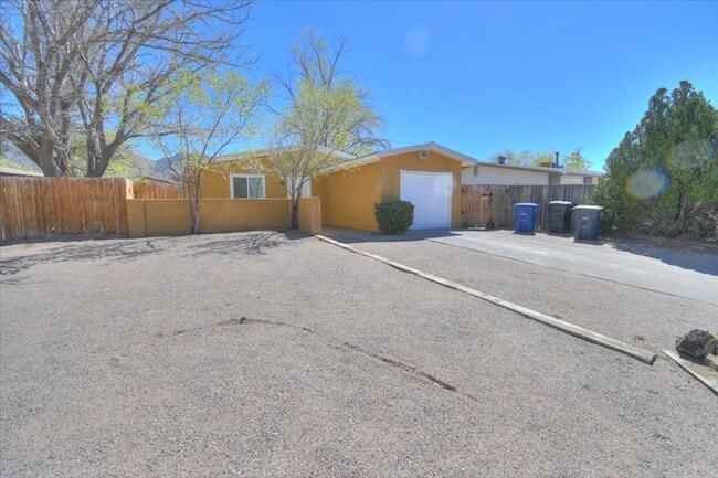 property at 13104 Oriente Ave NE