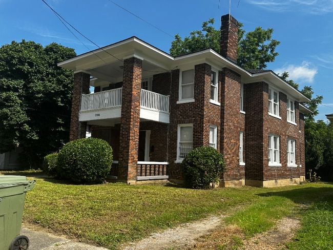 2384 Forest Ave in Memphis, TN - Building Photo - Building Photo