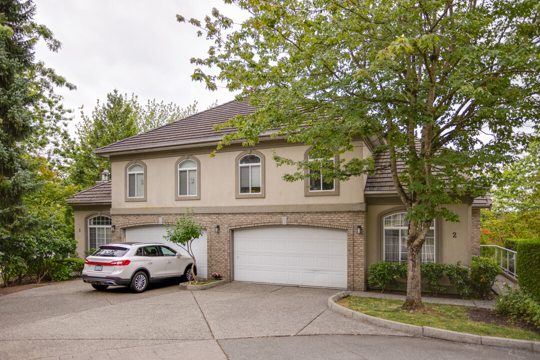 915 Fort Fraser Rise in Port Coquitlam, BC - Building Photo