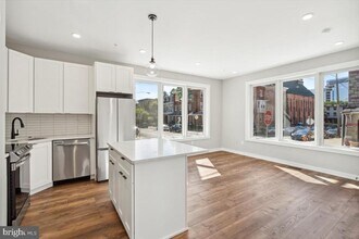 3801 Hamilton St in Philadelphia, PA - Building Photo - Building Photo