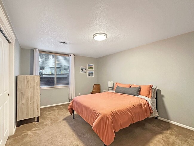 1678 Ames Ct in Lakewood, CO - Building Photo - Building Photo