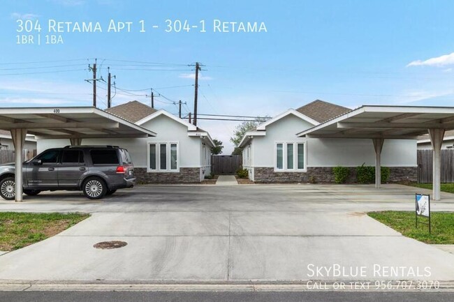 304 Retama Ln