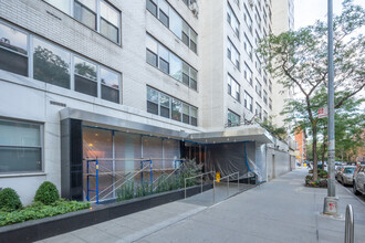 London Towne House in New York, NY - Building Photo - Building Photo