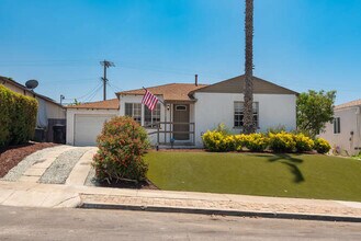 6209 Malcolm Dr in San Diego, CA - Building Photo - Building Photo