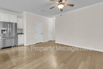 1660 Bridwell Ln in Mount Pleasant, SC - Building Photo - Building Photo