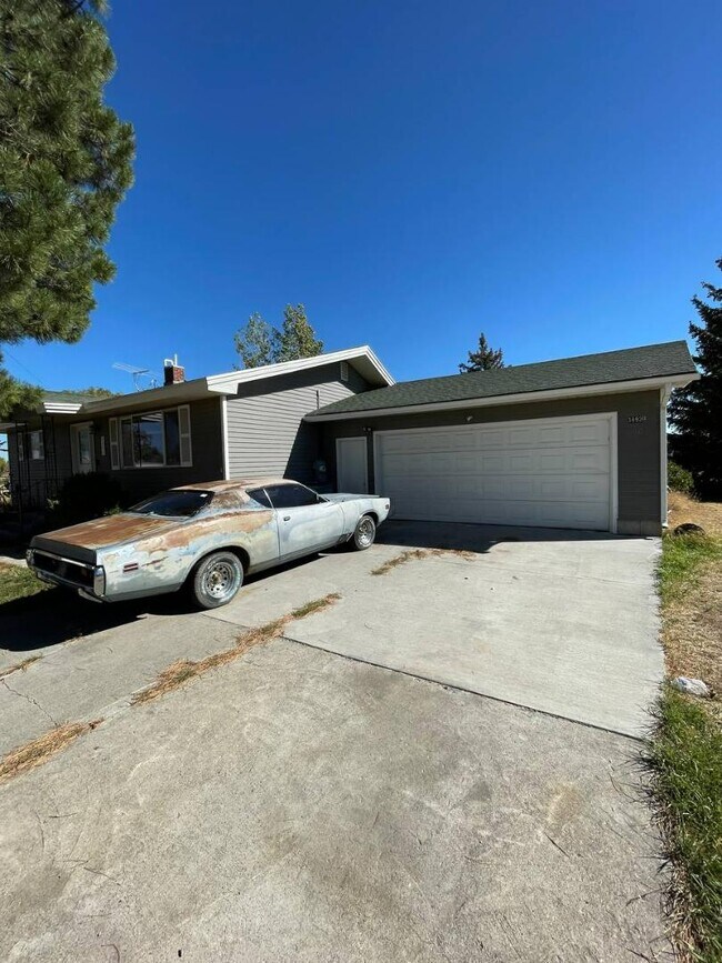 3892 E 200 Rd N in Rigby, ID - Building Photo - Building Photo