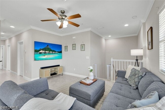 property at 1439 Santiago Cir