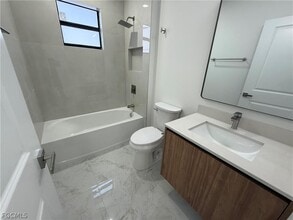 4342 NW 34th Pl in Cape Coral, FL - Building Photo - Building Photo