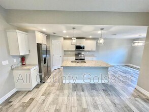 134 Swan Dr in Rotonda West, FL - Building Photo - Building Photo