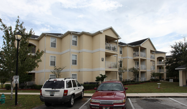 Grand Pines in Palatka, FL - Building Photo - Building Photo