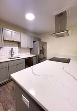 17 E 30th St in Bayonne, NJ - Building Photo - Building Photo
