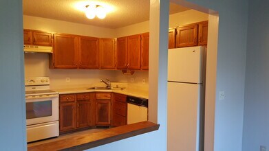 4159 Maureen Dr NE in Minneapolis, MN - Building Photo - Building Photo