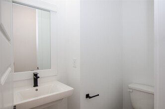 2054 Johanna Crk Dr in Houston, TX - Building Photo - Building Photo