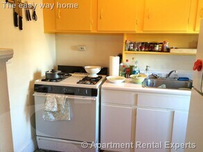 1622 Massachusetts Ave, Unit #12A in Cambridge, MA - Foto de edificio - Building Photo