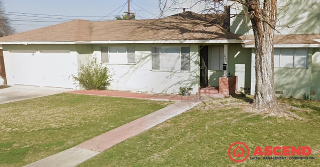 property at 1017 Paloma St