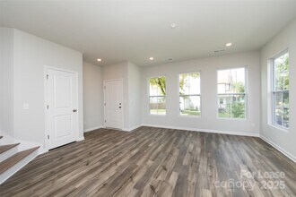 2550 Lydia Ave in Charlotte, NC - Building Photo - Building Photo