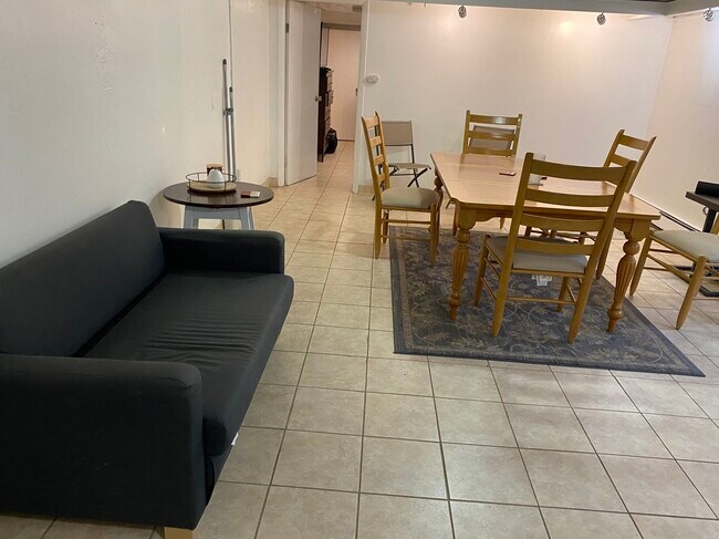 161 Pearl St, Unit #B in Cambridge, MA - Building Photo - Building Photo