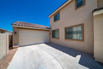 1774 W Pelican Dr in Chandler, AZ - Building Photo - Building Photo
