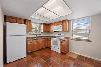 2707 Vandiver Dr in West Palm Beach, FL - Building Photo - Building Photo