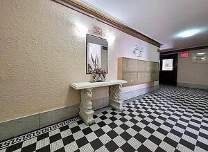 367 E 201st St in Bronx, NY - Building Photo - Building Photo